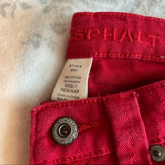 Blue Asphalt Red Denim - Picture 5 of 8